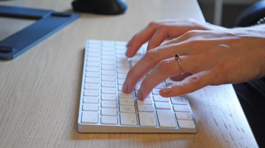 Du risque de (mal) parler de la pénurie de personnel